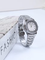 ساعت زنانه پتک فیلیپ مدل W310 - Image 6