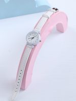 ساعت زنانه چرمی کاتوکه مدل W348 - Image 3