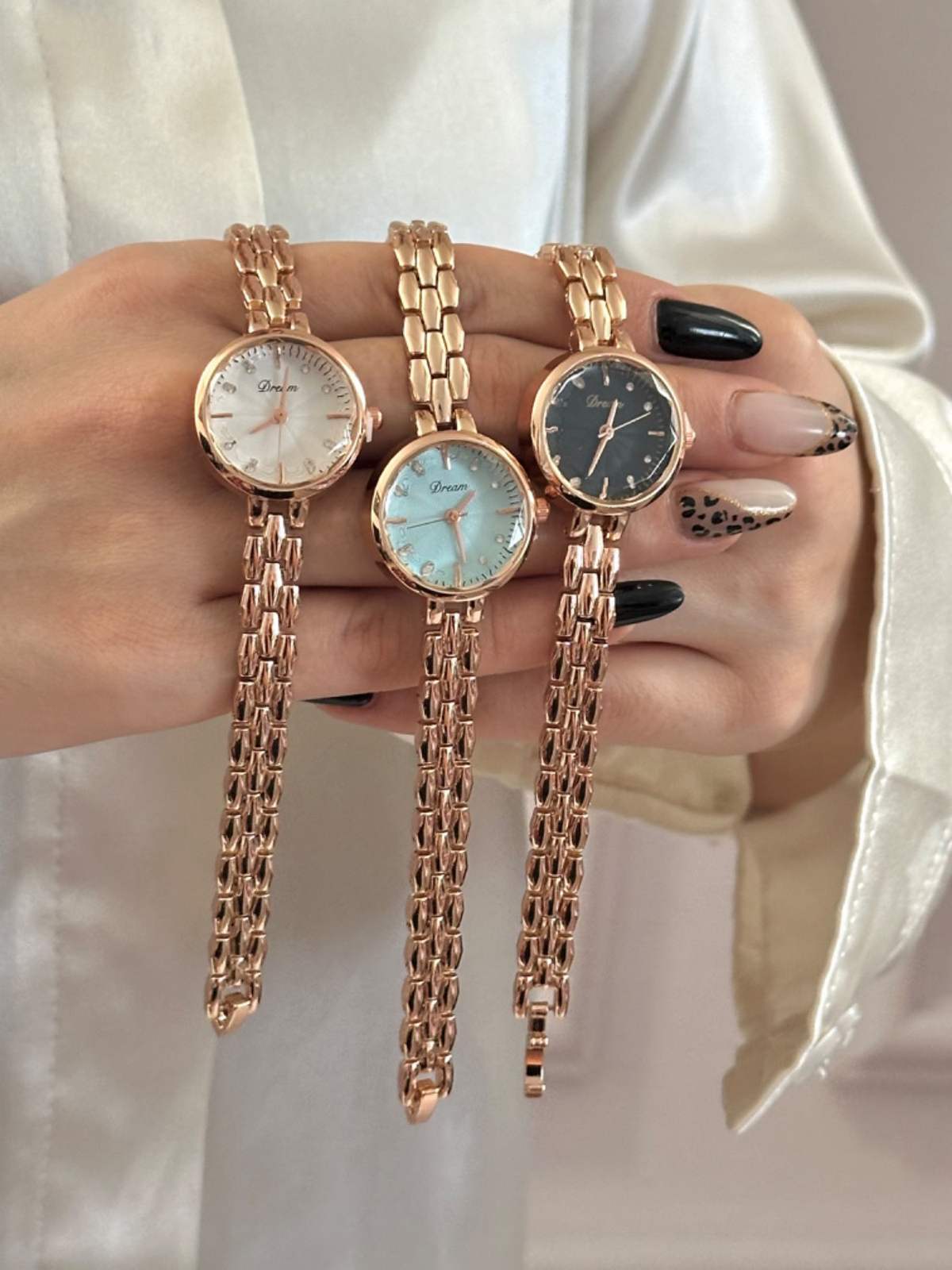 Kimohe (22) ساعت زنانه دریم مدل W359 - Image 1