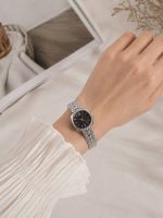 ساعت زنانه کلاسیک نقره ای مدل W425 - Image 2