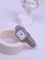 ساعت زنانه چرمی کوتاکه کد W399 - Image 12