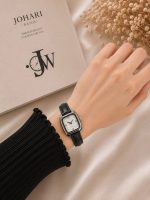 ساعت مچی زنانه مربع چرمی کد W464 - تصویر 5