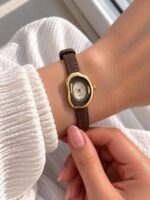 ساعت مچی زنانه دفرمه بند چرمی کد W540 - تصویر 7