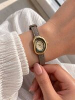 ساعت مچی زنانه دفرمه بند چرمی کد W540 - تصویر 8